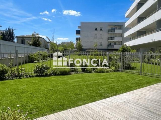 Appartement 2 pieces avec terrasse jardin et parking sous sol