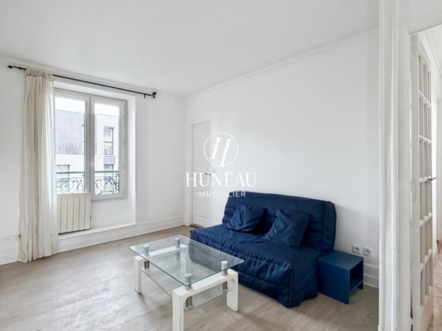 APPARTEMENT 2 PIÈCES BAIGNEE DE LUMIÈRE