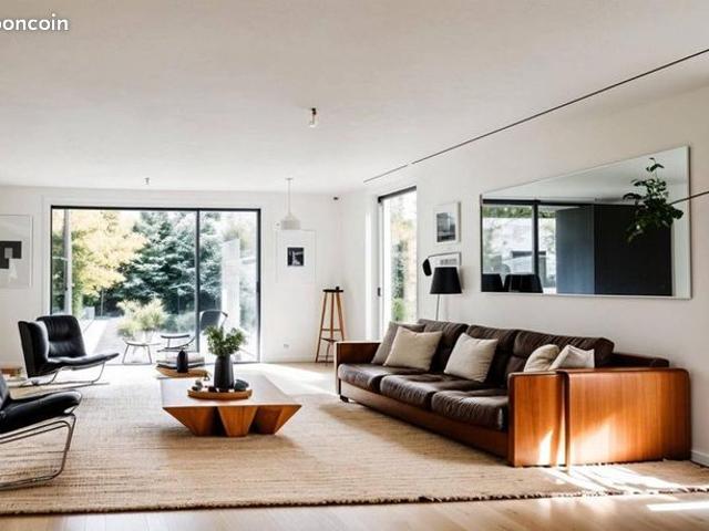 Appartement 2 pièces Bron à 200 mètres du parc Rosa Parks