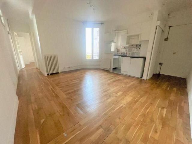 Appartement 2 pièces centre ville de Vanves