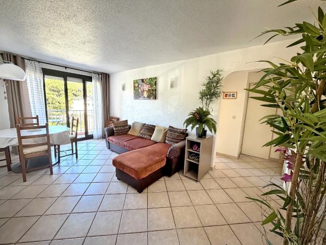 Appartement 2 pièces dans résidence sécurisée