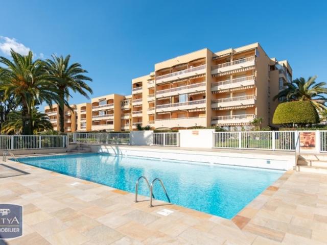 Appartement 2 pièces de 43 m² avec bel aperçu mer