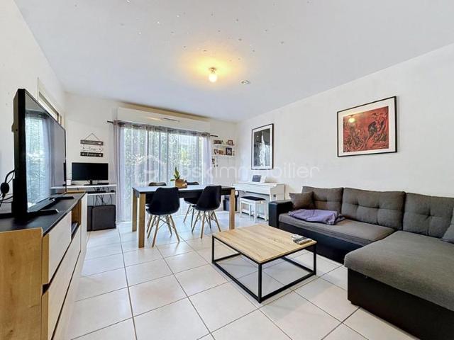 APPARTEMENT 2 PIÈCES DE 42 m2 EN RDC AVEC TERRASSE ET GARAGE