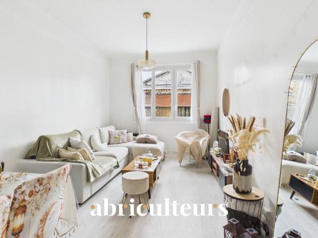 Appartement 2 pièces de 45 m² à deux pas du métro Ligne 13 – Quartier Voltaire