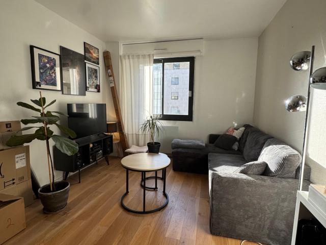 Appartement 2 pièces de 49 m2 avec cave et parking