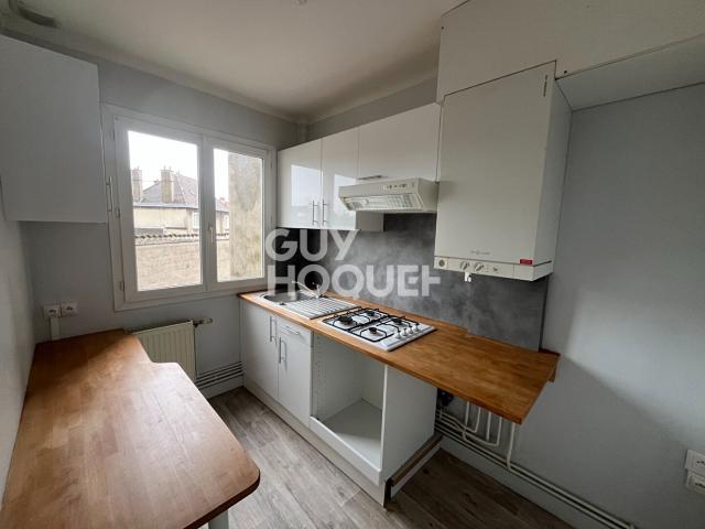 Appartement 2 pièces d'environ 37 m² à louer à CALAIS 62100