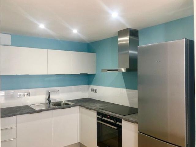 Appartement 2 pièces en duplex Climatisation Jardin privatif HALLES DE TOURS 822 € CC