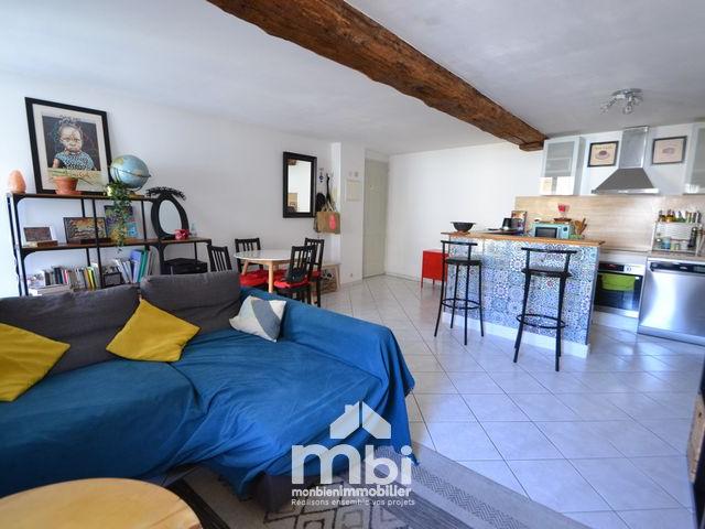 Appartement 2 pièces en parfait état centre ville de Louvres