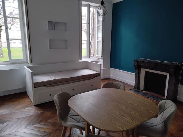 Appartement 2 Pièces entièrement meublé