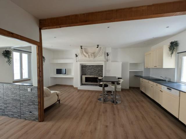 Appartement 2 pièces entièrement rénové 40m² Riez