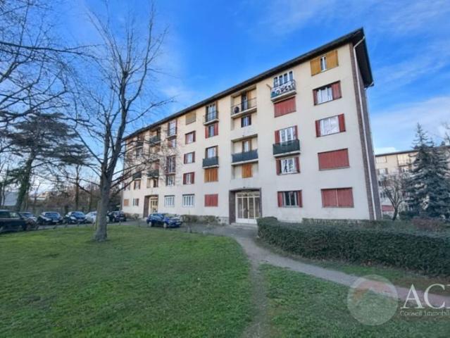 Appartement 2 pièces Épinay sur Seine Parc des Saules
