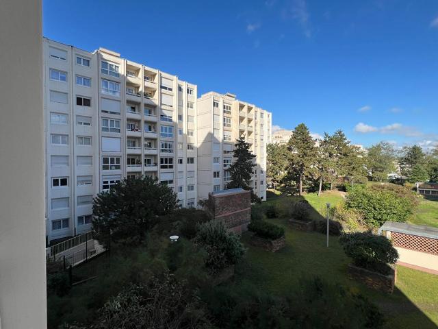 APPARTEMENT 2 PIECES HAUTS DE CHATOU