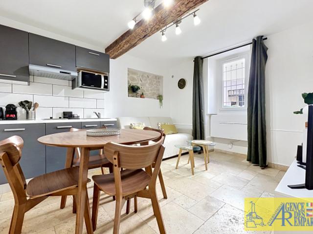 Appartement 2 pièces climatisé idéalement situé dans le Viei