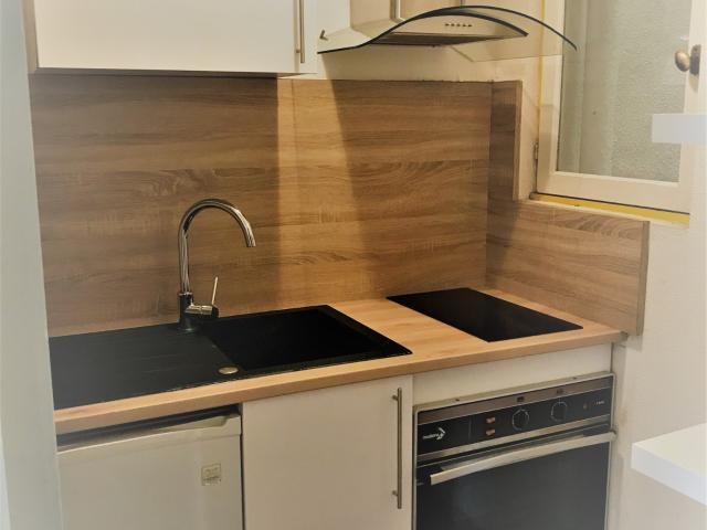 APPARTEMENT 2 PIÈCES INTRA MUROS