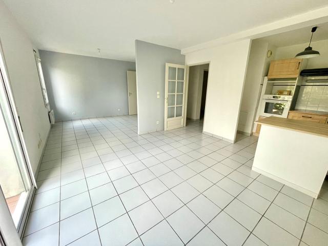 Appartement 2 pièces L'Isle Jourdain 60.20m² 650€ à louer l'Adresse
