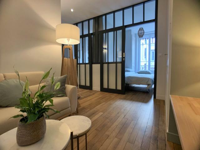 Appartement 3 pièces meublé 35.43m2 Lyon 7ème