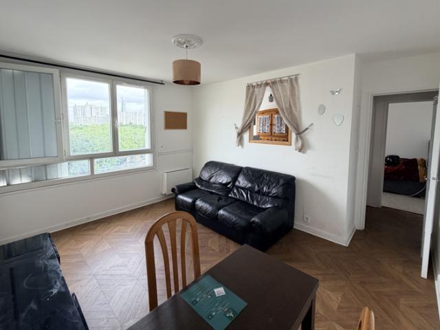 Appartement 2 pièces meublé avec parking à Issy les mouli
