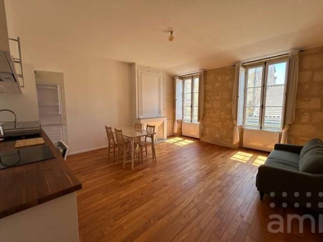 Appartement 2 pièces meublé de 49m2