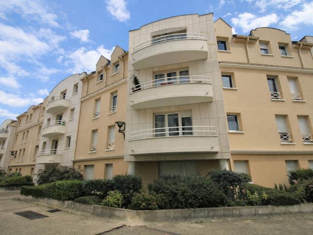 APPARTEMENT 2 PIECES MEUBLE MONTESSON