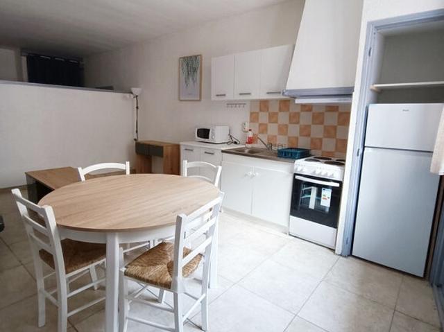 Location appartement 2 pièces, 34.00m², Narbonne