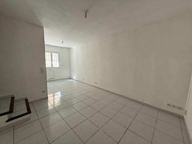 Appartement 2 pièces Nîmes 41.07m² 485€ à louer