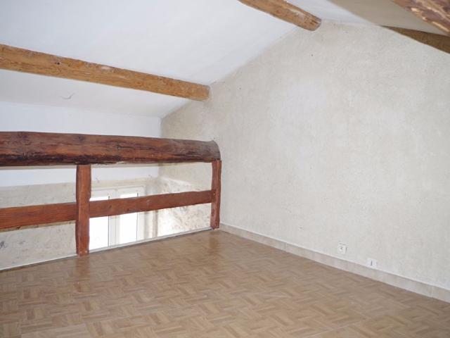 Appartement 2 pièces Nîmes 20.18m² 399€ à louer l'Adresse