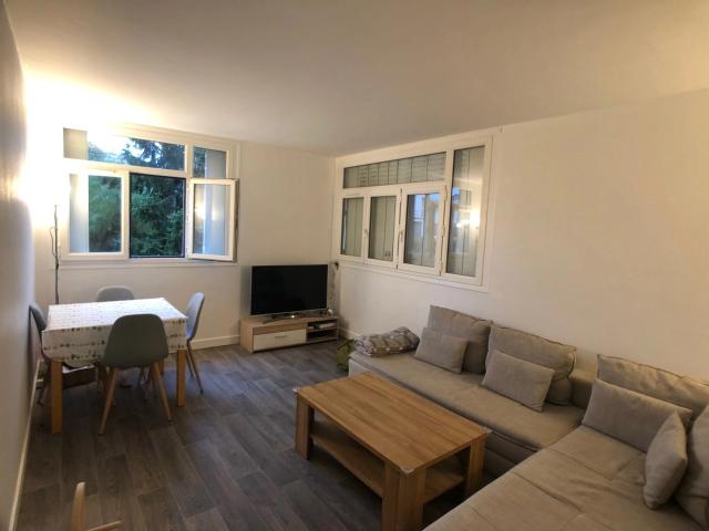 Appartement 2 pièces occupé Rueil