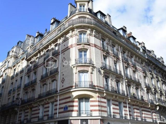 APPARTEMENT 2 PIECES PARIS 15