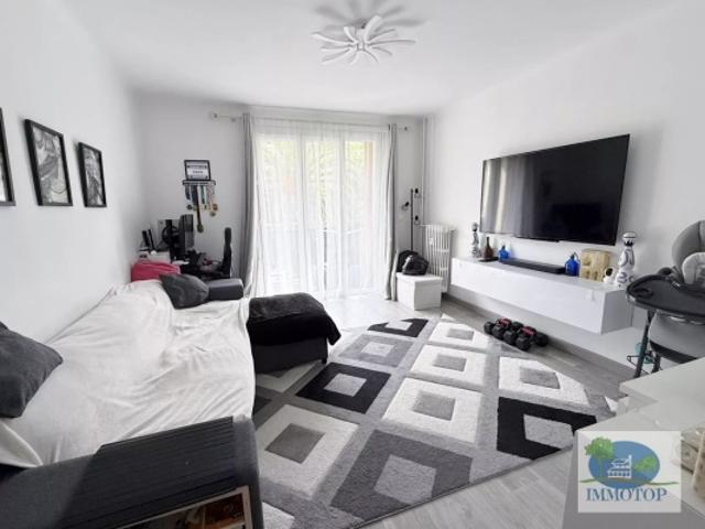 APPARTEMENT 2 PIECES RENOVE