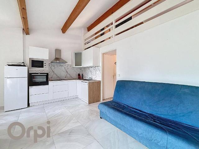 Appartement 2 pièces rénové avec mezzanine – Saint Aygulf