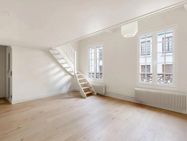 APPARTEMENT 2 PIÈCES RÉNOVÉ PAR ARCHITECTE