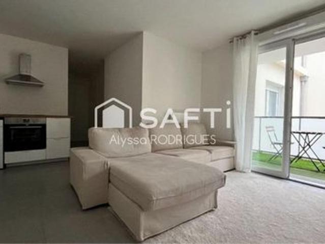 Appartement 2 pièces récent avec balcon LOUÉ