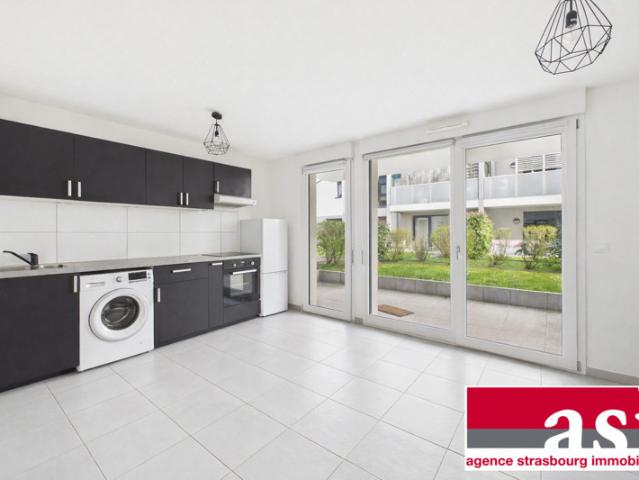 Appartement 2 pièces récent en rez de jardin