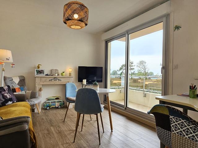 Appartement 2 pièces Résidence sécurisée avec ascenseur