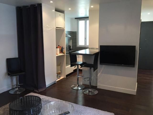 Appartement 2 pièces / Rue Tocqueville / PARIS 17