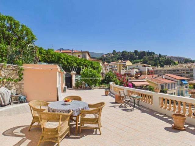 Appartement 2 pièces + studette avec terrasse de 120 m² Menton Riviera