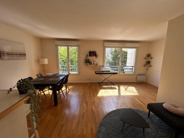 APPARTEMENT 2 pièces sur LA GARENNE COLOMBES 92