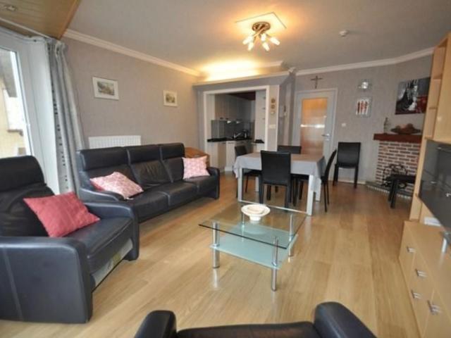 Appartement 2 slaapkamers met zijdelings zeezicht