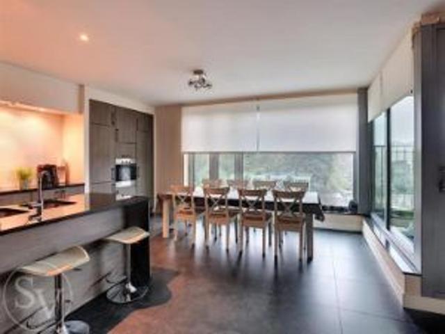 Appartement, 2 slpk, terras en garage