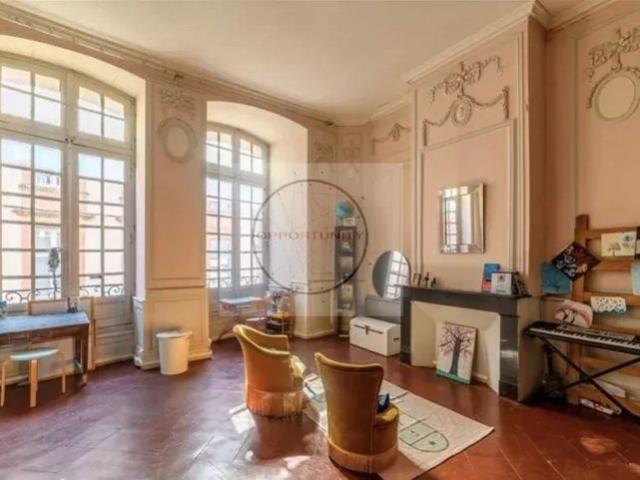 Appartement 2ème étage 170 m2