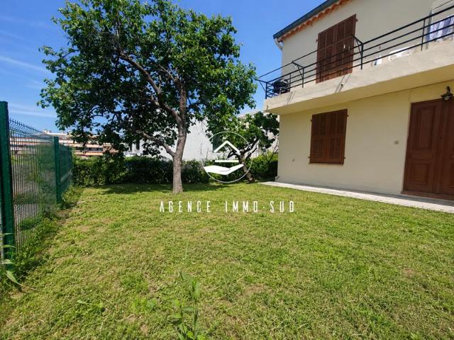 Appartement 2p/3p 55m2 bas de villa parking