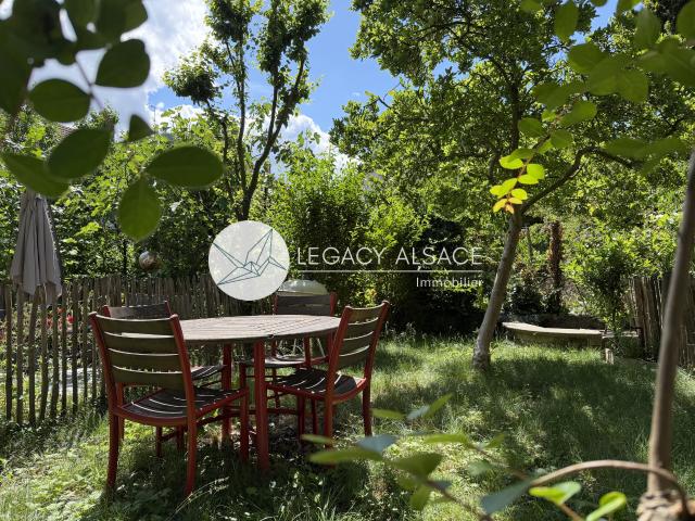 Appartement 2p 63,87m2 jardin et cave
