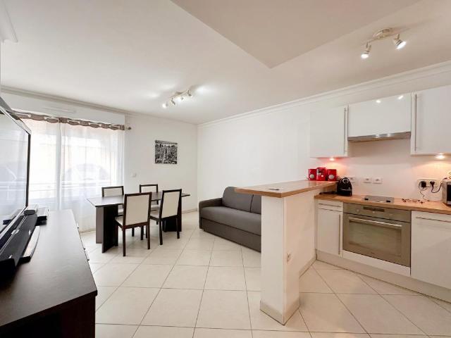 ✨ Appartement 2P, 36 m2 avec terrasse – Cannes, Palm Beach, à 100 m de la plage ✨
