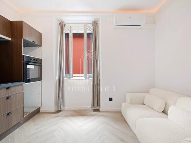 Appartement 2P au PORT de Nice