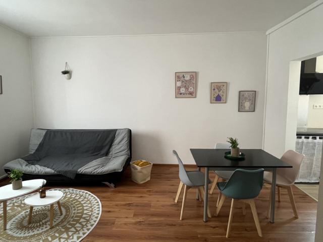 APPARTEMENT 2P MEUBLE loué