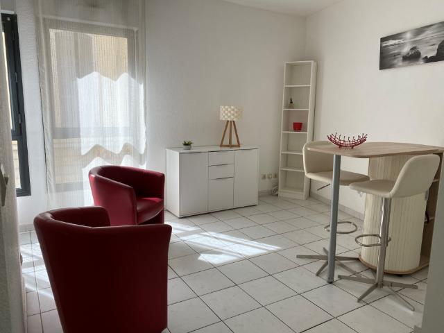 Appartement 32.19 m² 1 pièce Nîmes 30000