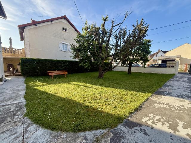 APPARTEMENT 32 m2 BOULEVARD DE STARSBOURG