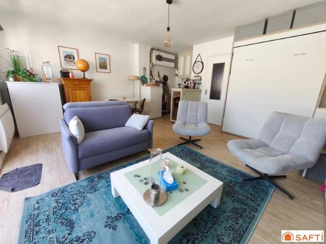 Appartement 32 m² balcon 200 mètres de la plage