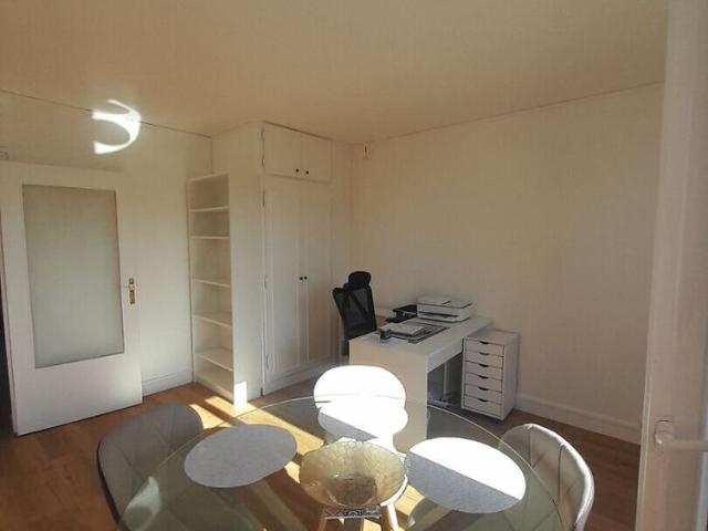 APPARTEMENT 3/4 PIÈCES MEUBLÉ EN CENTRE VILLE