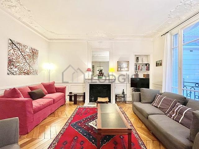 Appartement 3 chambres meublé avec ascenseur, cheminée et concierge Trocadéro Paris 16°